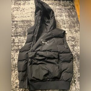 Zara down vest boys size 9-10 140cm like new